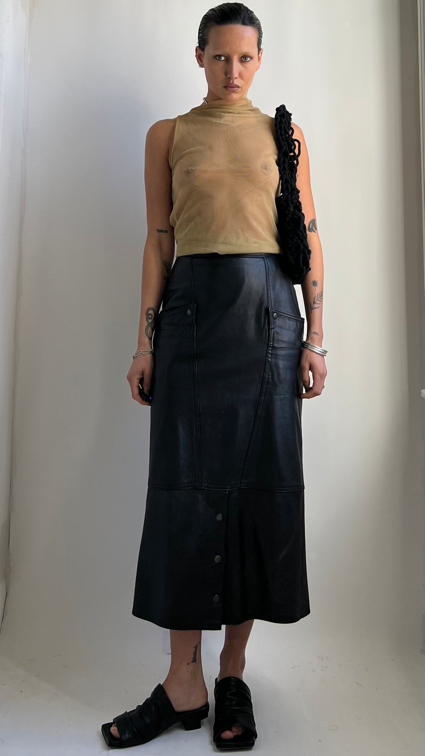 80S LEATHER MIDI SKIRT WITH PLEATED DETAIL