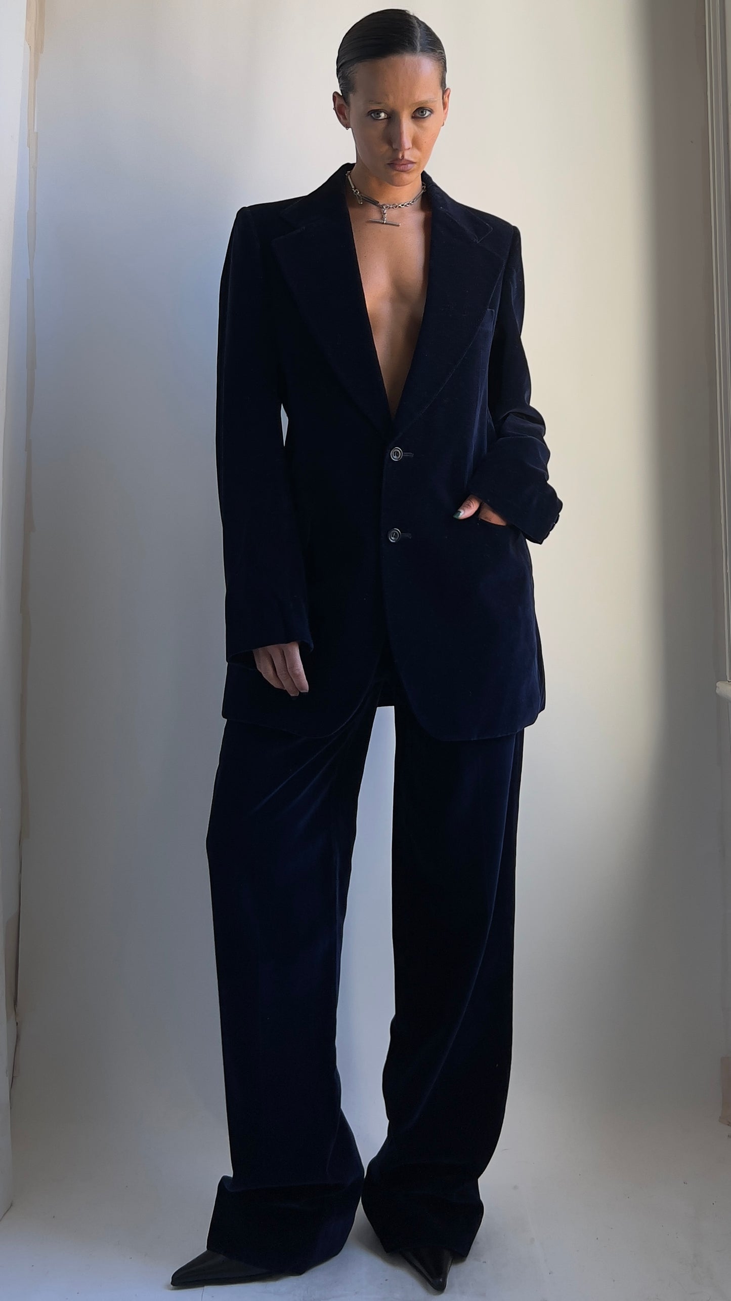 70S MIDNIGHT BLUE VELVET SUIT / UK 10-12