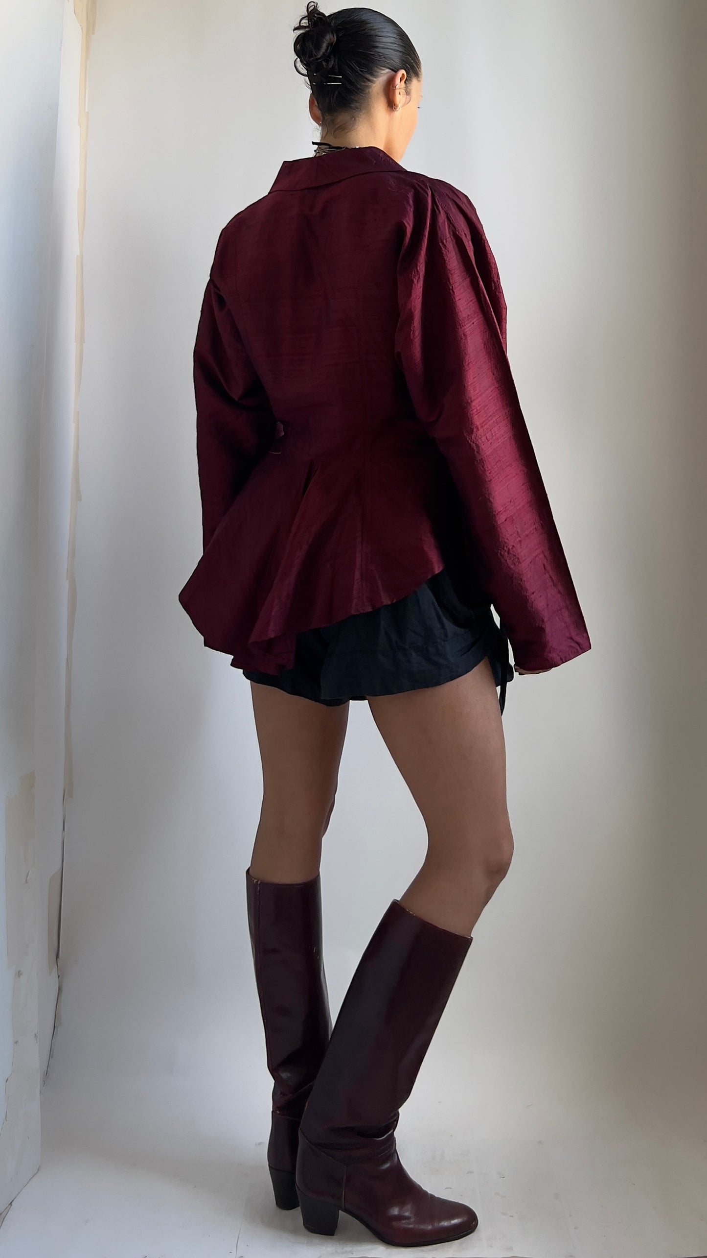 80S BURGUNDY RAW SILK JACKET WITH WATERFALL PLEATS / UK 6-10