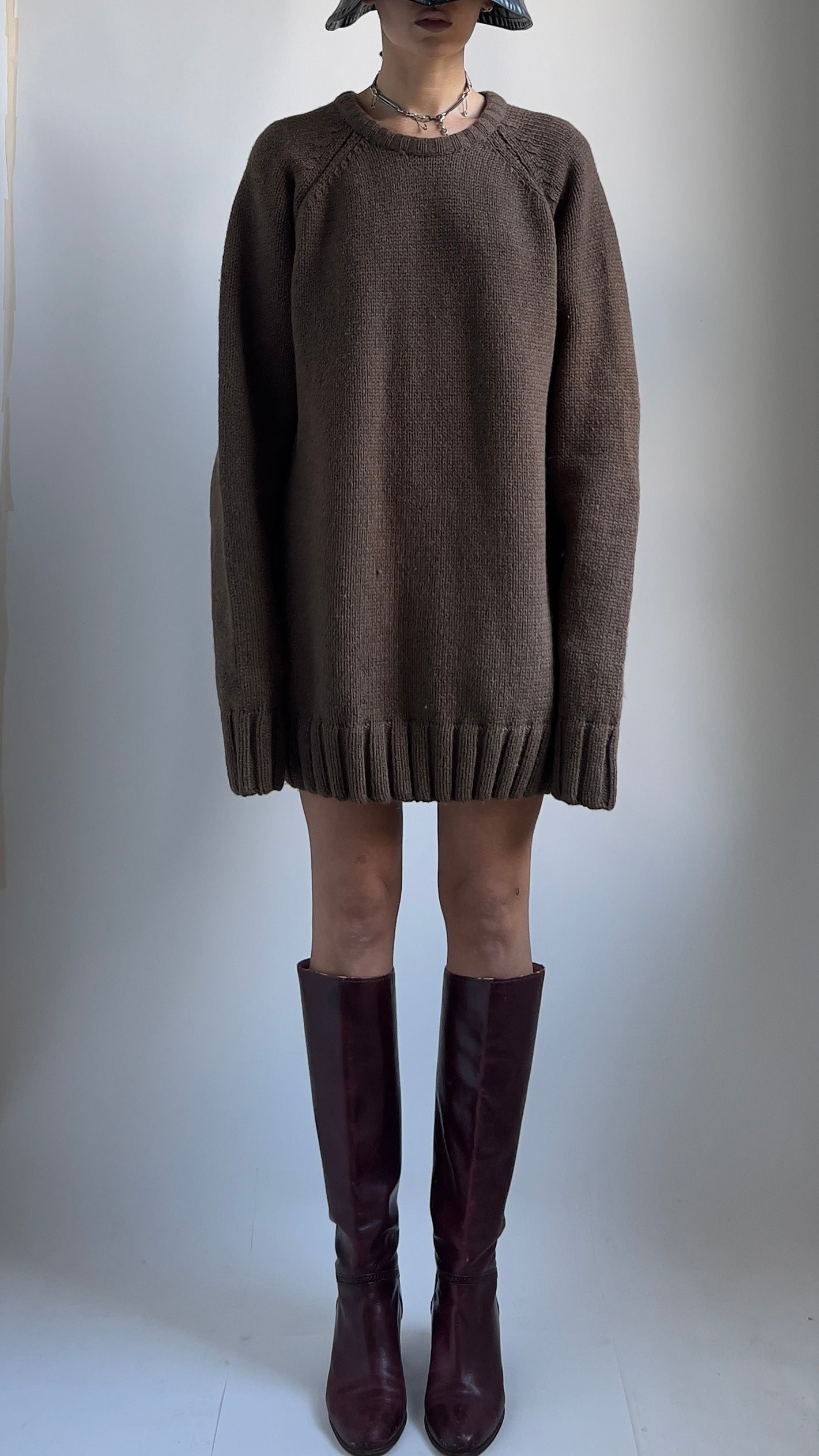 80S OVERSIZED DEEP OLIVE WOOL JUMPER / UK 6-10