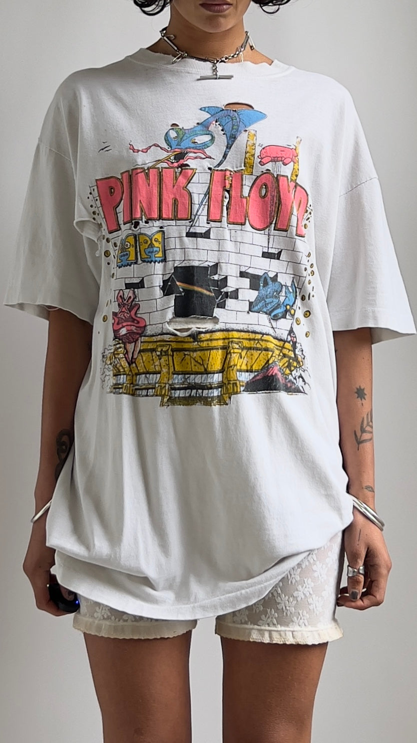 RARE OVERSIZED 90S PINK FLOYD THRASHED T-SHIRT / XL